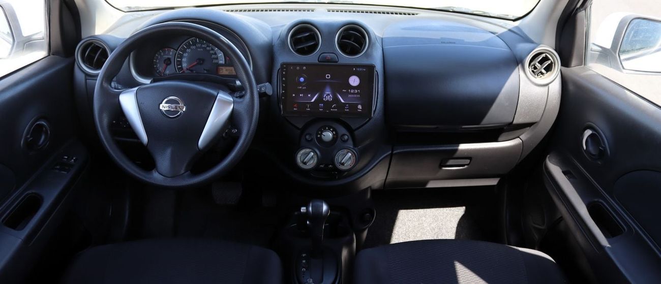 Nissan Micra SV 1.5L (100 HP)