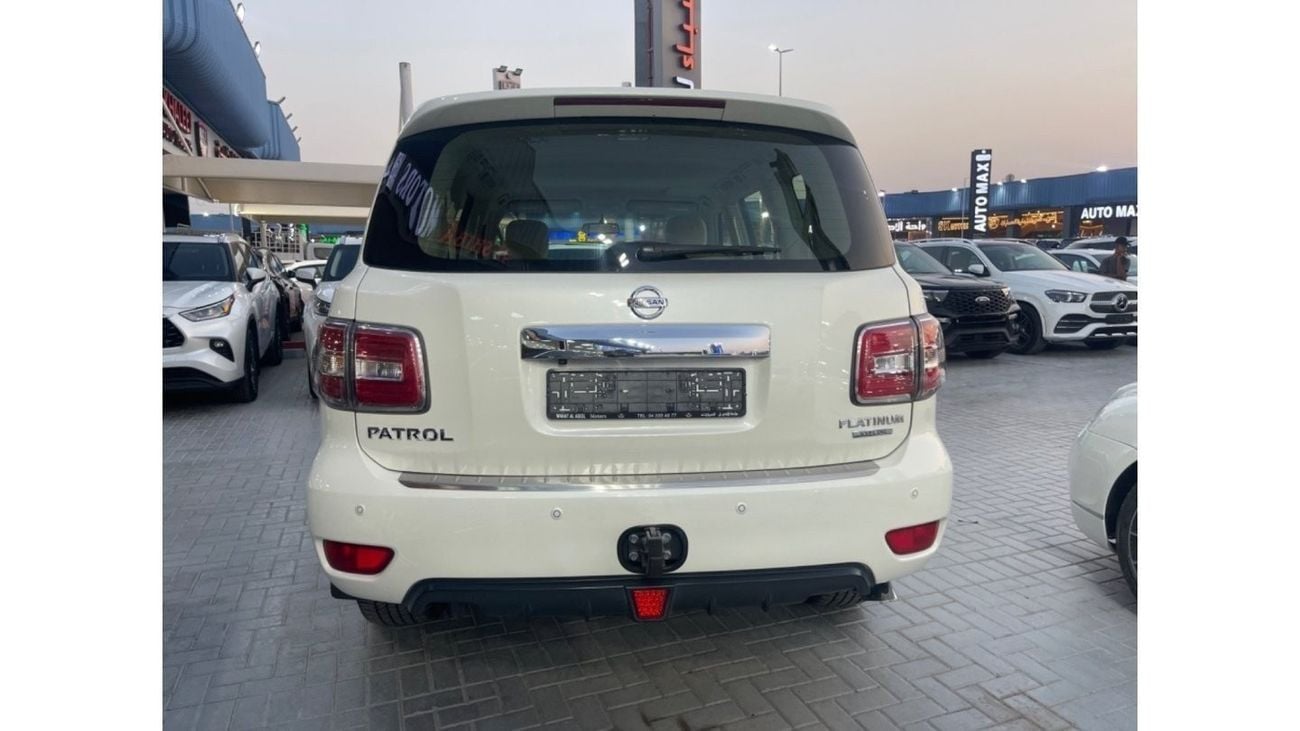 Nissan Patrol LE Platinum V8 400 HP