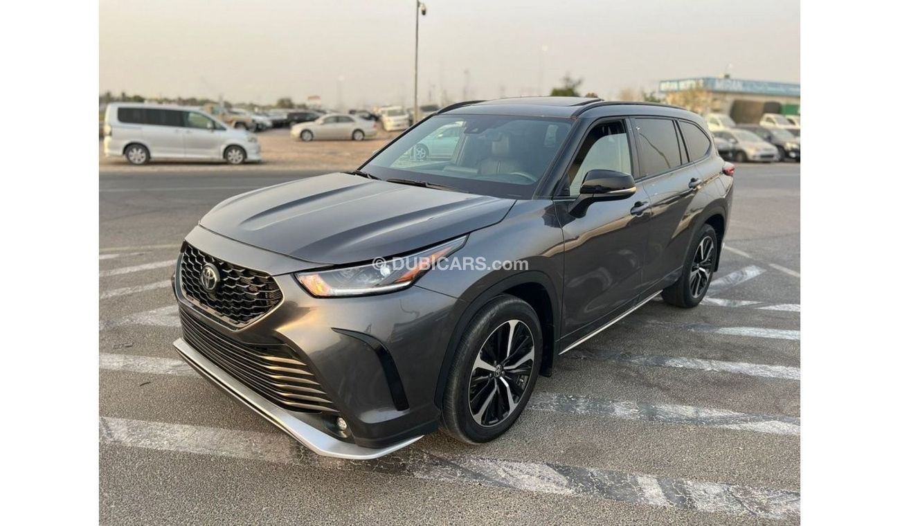 Toyota Highlander 2021 TOYOTA HIGHLANDER XSE  3.5L V6 / EXPORT ONLY
