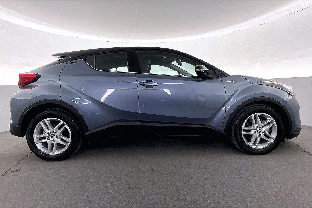 تويوتا CHR VX | National Day Celebration | شامل الضمان | 0 ﺪﻔﻋﺓ ﺃﻮﻟﻯ