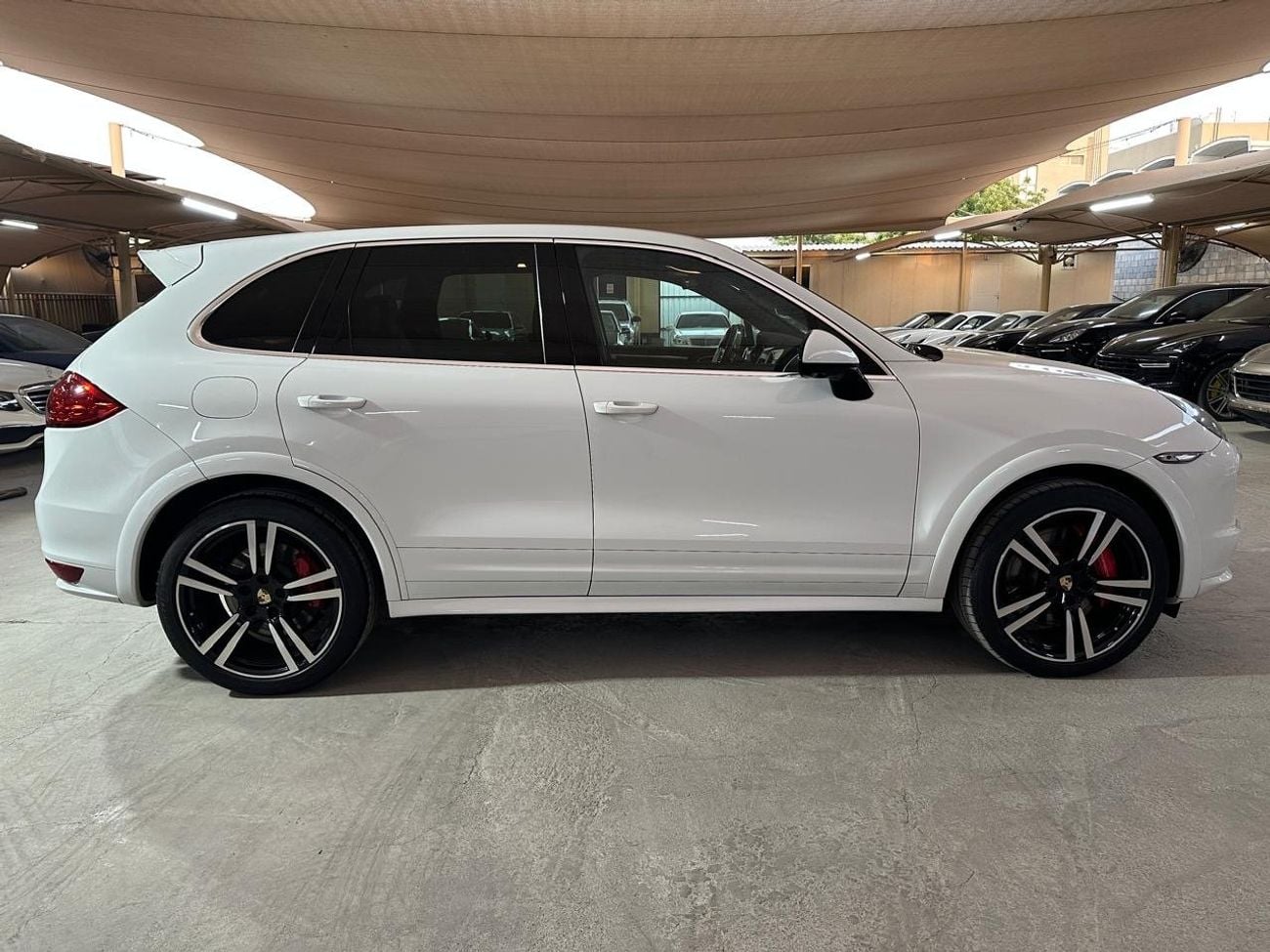 بورش كايان PORSCHE CAYENNE TURBO S 2014 | FULL SERVICE HISTORY | TWO KEYS | FULLY LOADED