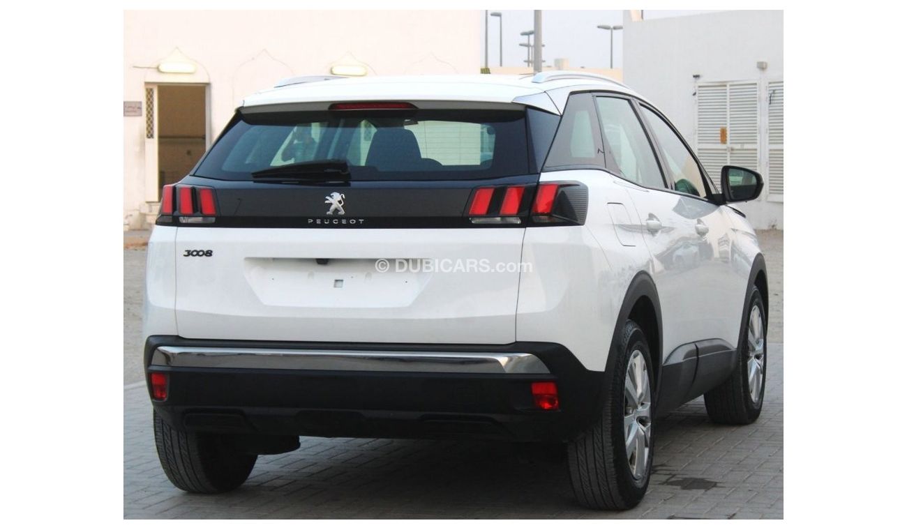Peugeot 3008 Active Peugeot 3008 GCC 2020 in excellent condition