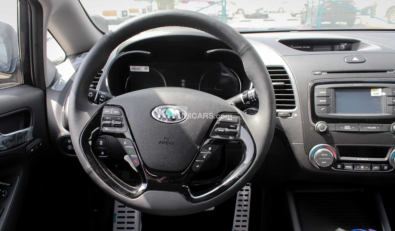 كيا سيراتو 2.0 4 CYLINDER