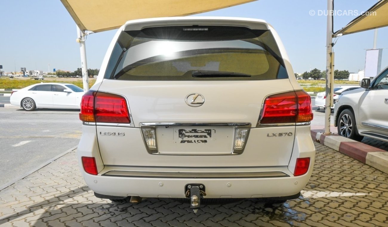 Lexus LX570