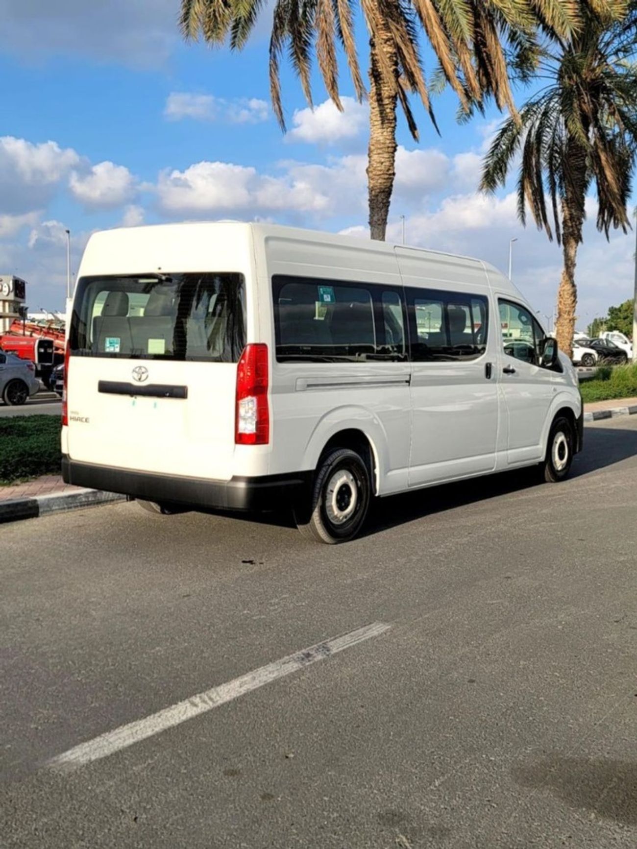 Toyota Hiace Commuter 3.5L A/T