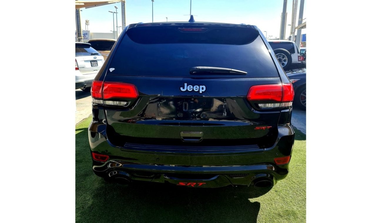 Jeep Cherokee Jeep Cherokee SRT