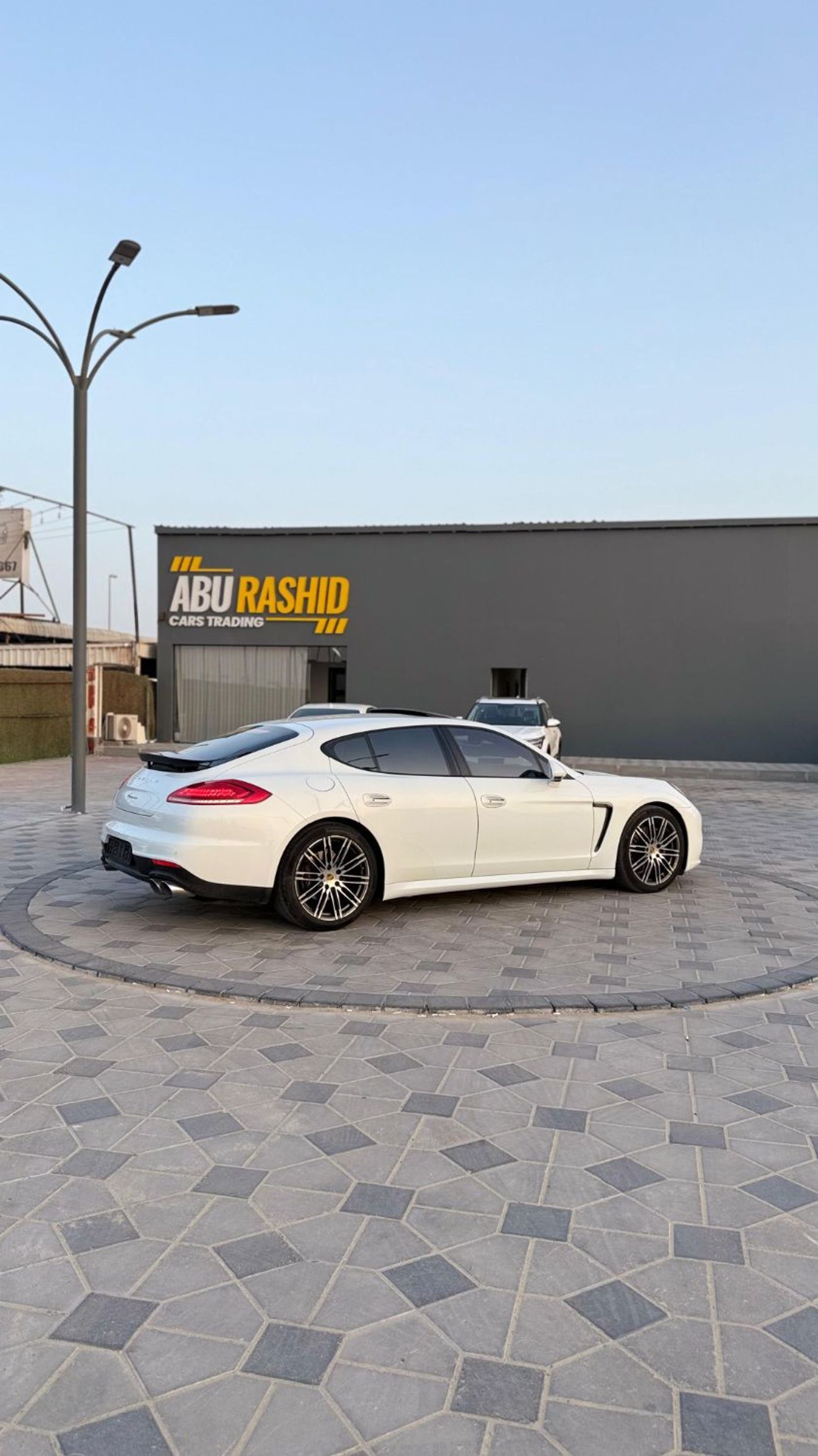 بورش باناميرا 4S Executive 2.9L