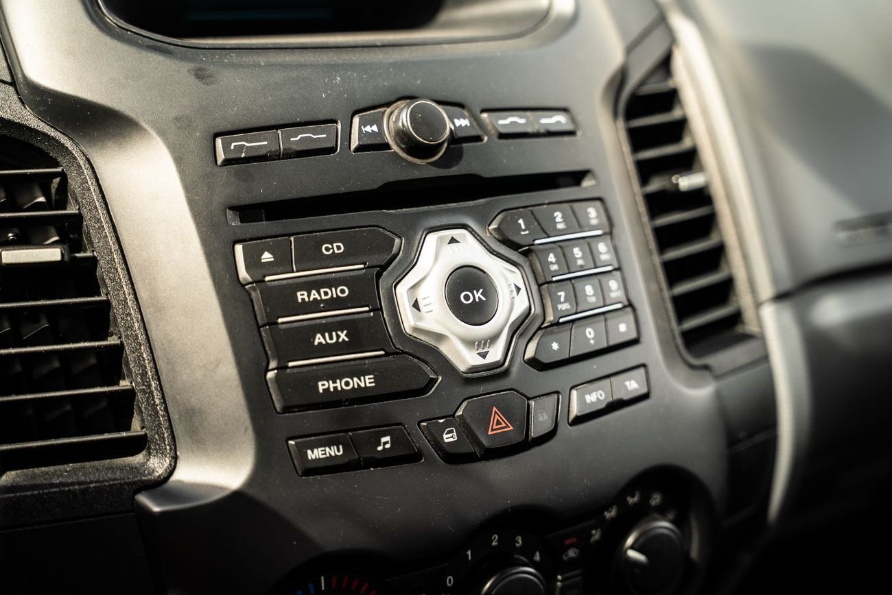 Ford Ranger XLT 2016 Manual Transmission GCC Low Mileage 2.5L Petrol 4 Cylinders