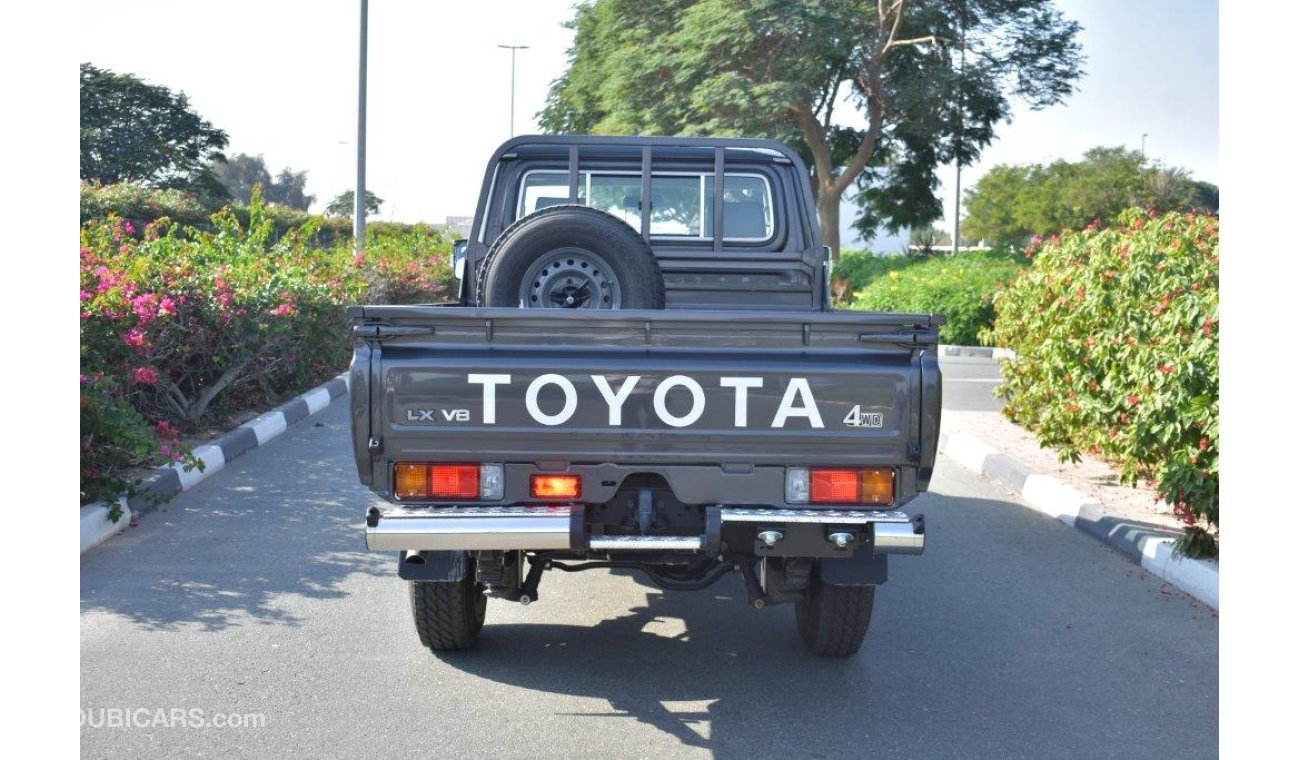 Toyota Land Cruiser Pick Up Single Cabin V8 4.5L Diesel MT With Diff. Lock