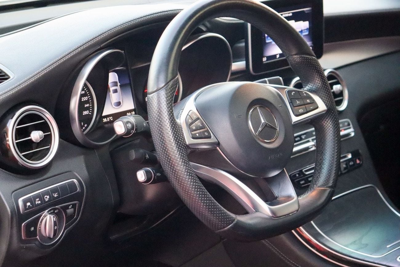 مرسيدس بنز GLC 250 كوبيه