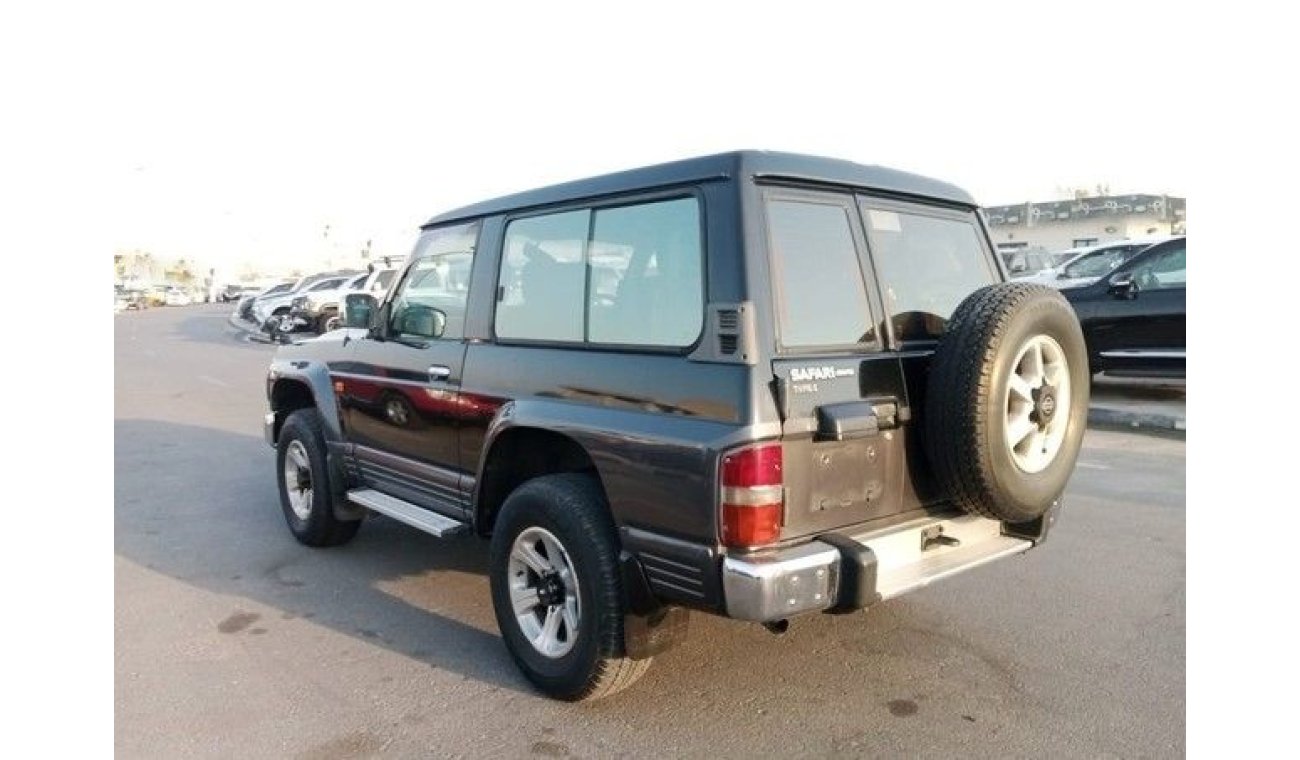 Nissan Patrol Safari NISSAN SAFARI RIGHT HAND DRIVE (PM 908)