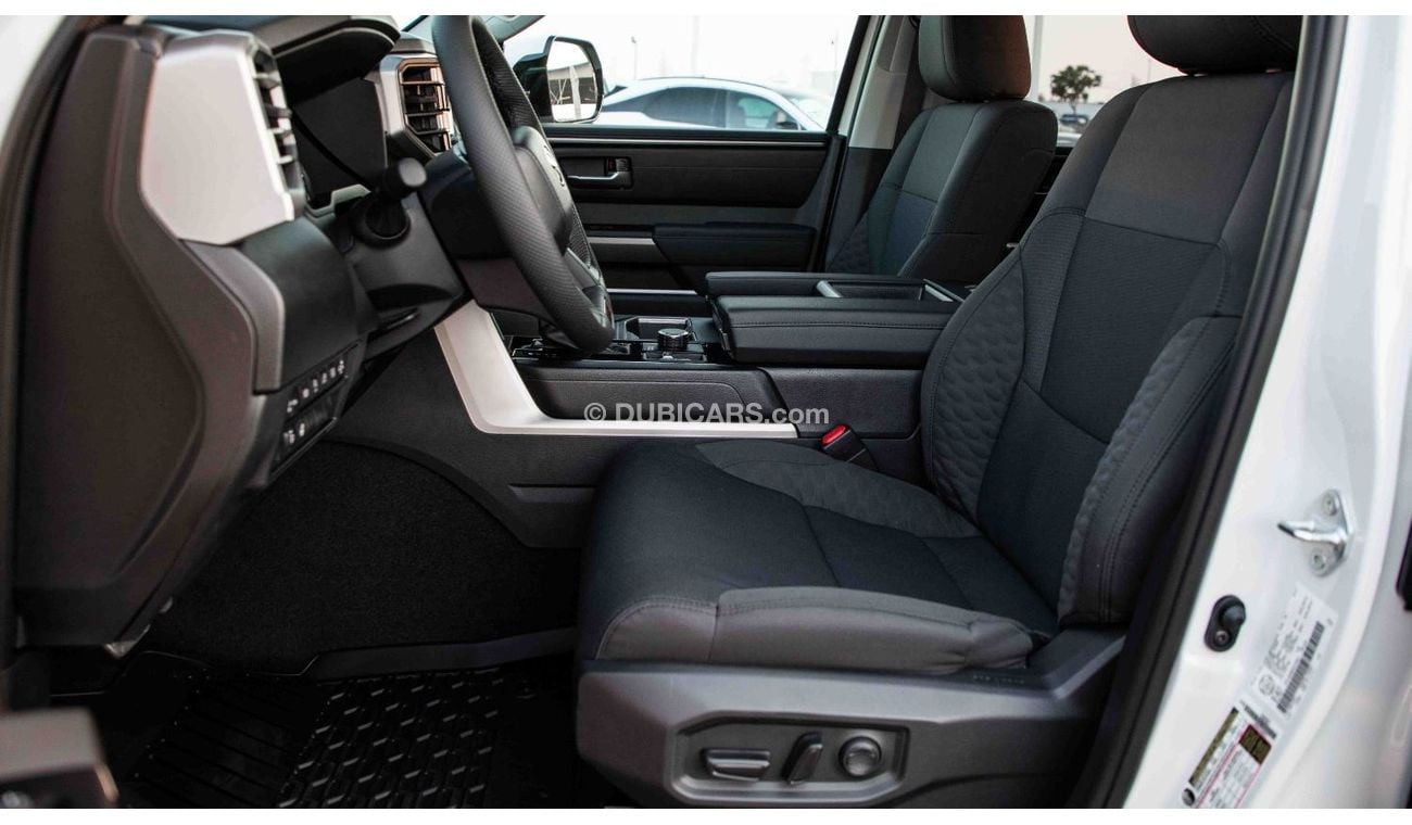 Toyota Tundra SR5 TRD-Sport 4WD/2024. Local Registration +10%