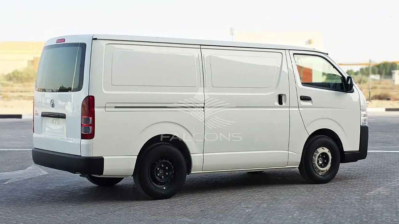 Toyota Hiace Toyota/HIACE D/ 2.5L PNL VAN AC STD RF MT