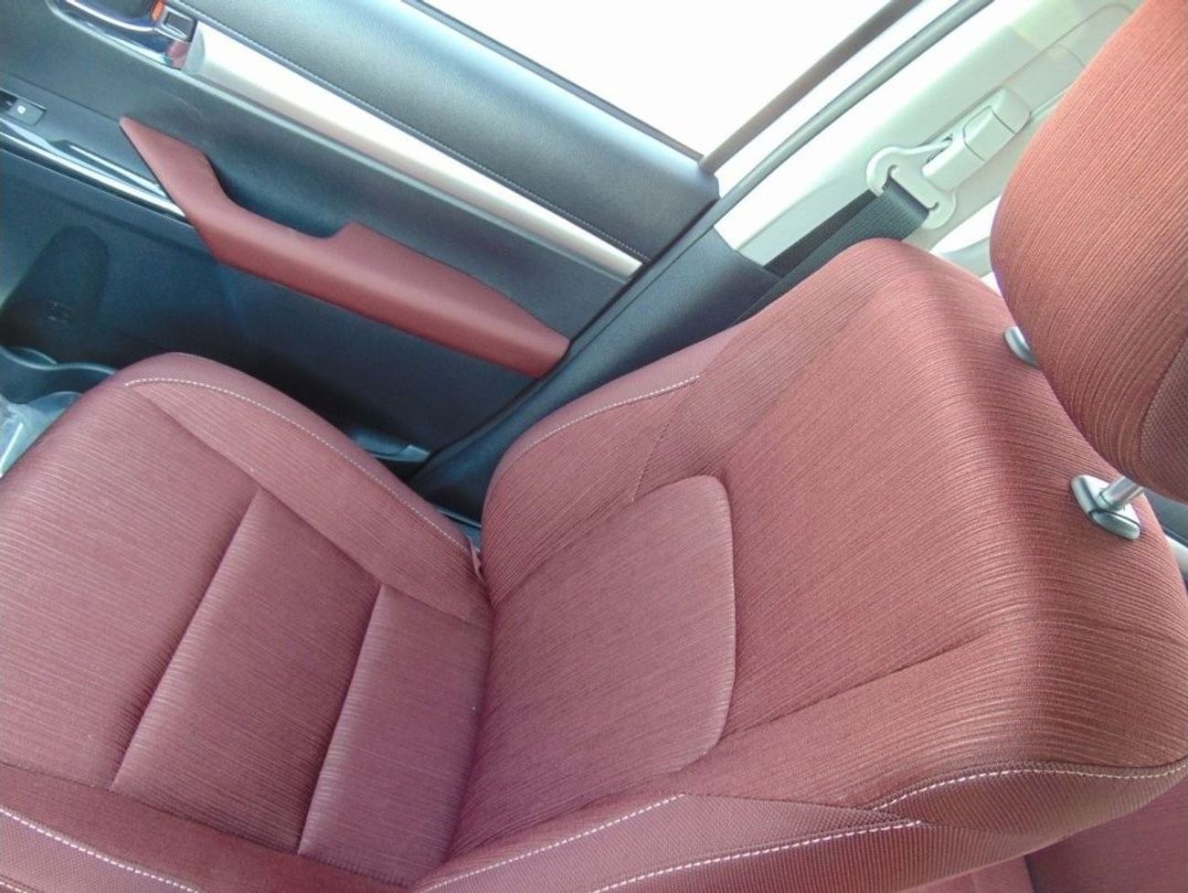 Toyota Hilux HILUX 4X4 2.4L MANOUAL DIESEL 2024