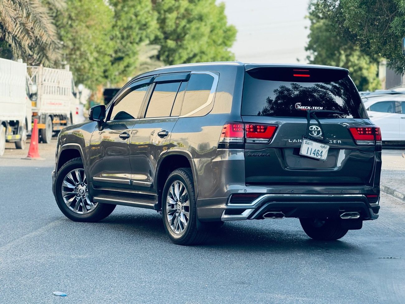 تويوتا لاند كروزر Toyota Land Cruiser Sahara upgrade to 2024 RHD diesel