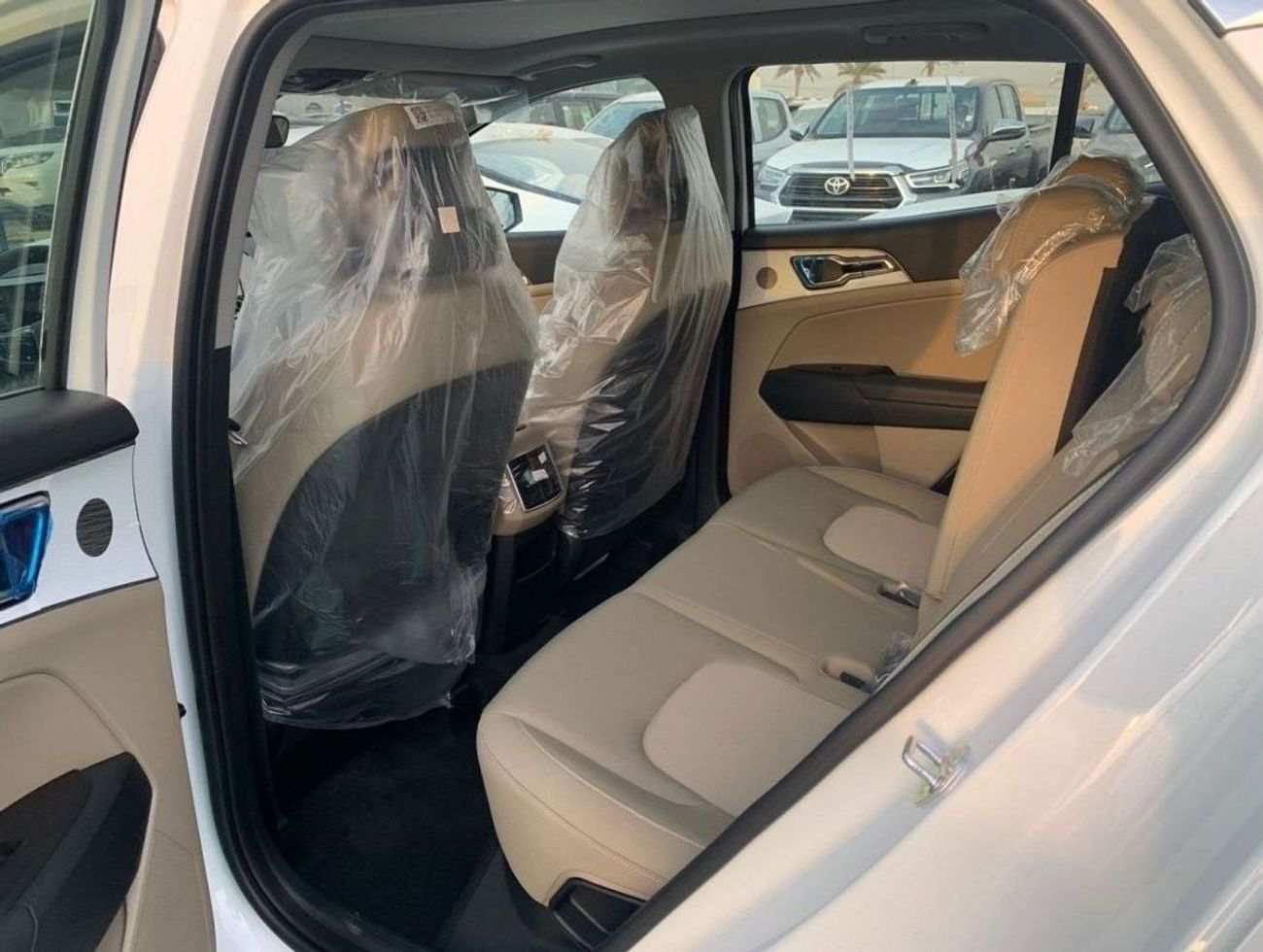 كيا سبورتيج 1.6L TURBO, SUV, 4X4, PETROL, PANORAMIC, GCC, 19' ALLOY WHEELS