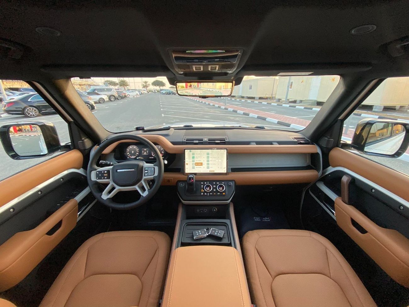 Land Rover Defender GCC SPEC 22 INCH RIMS GCC SPEC UNDER WARRANTY