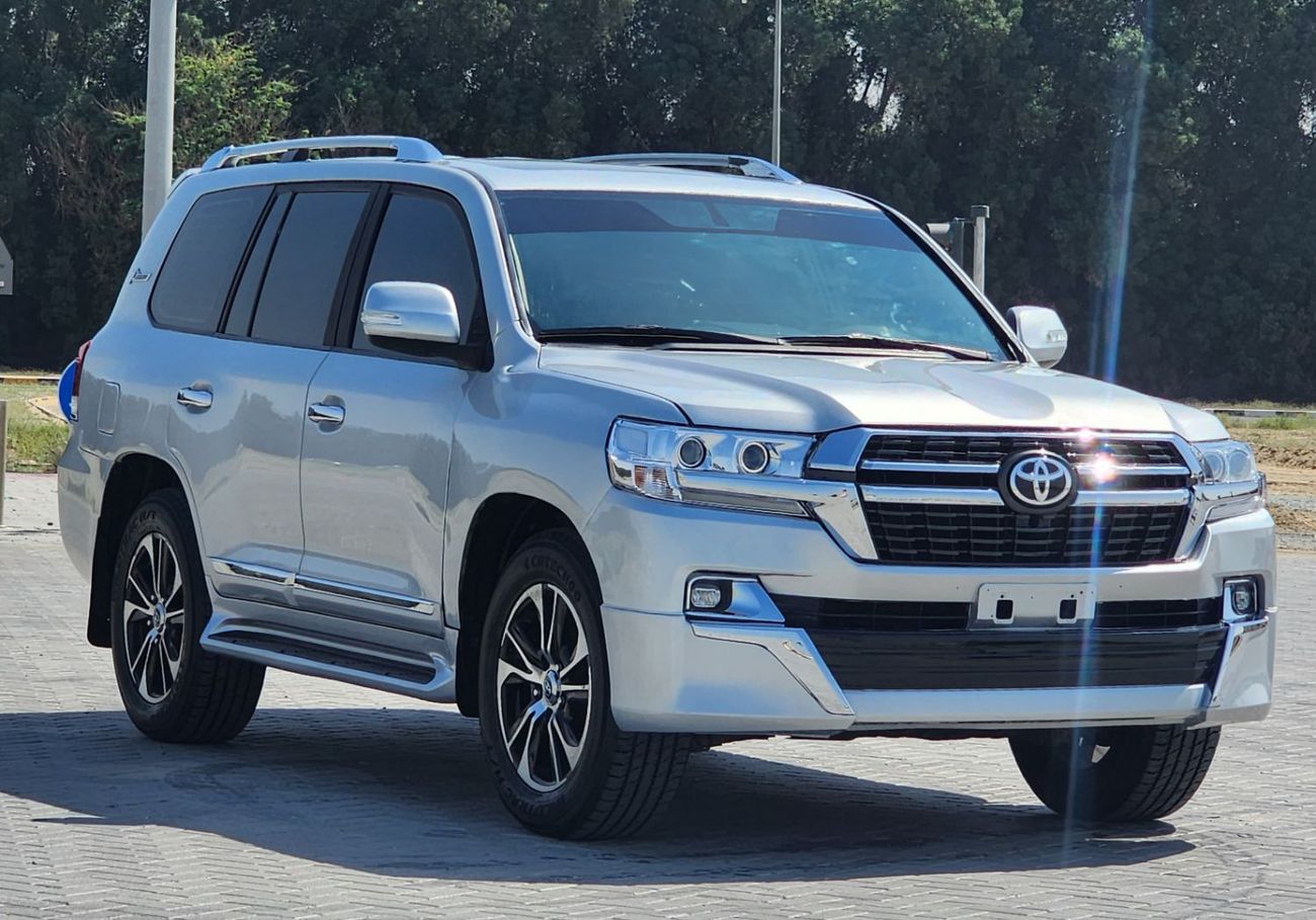 تويوتا لاند كروزر VX.R V8 upgrade 2021