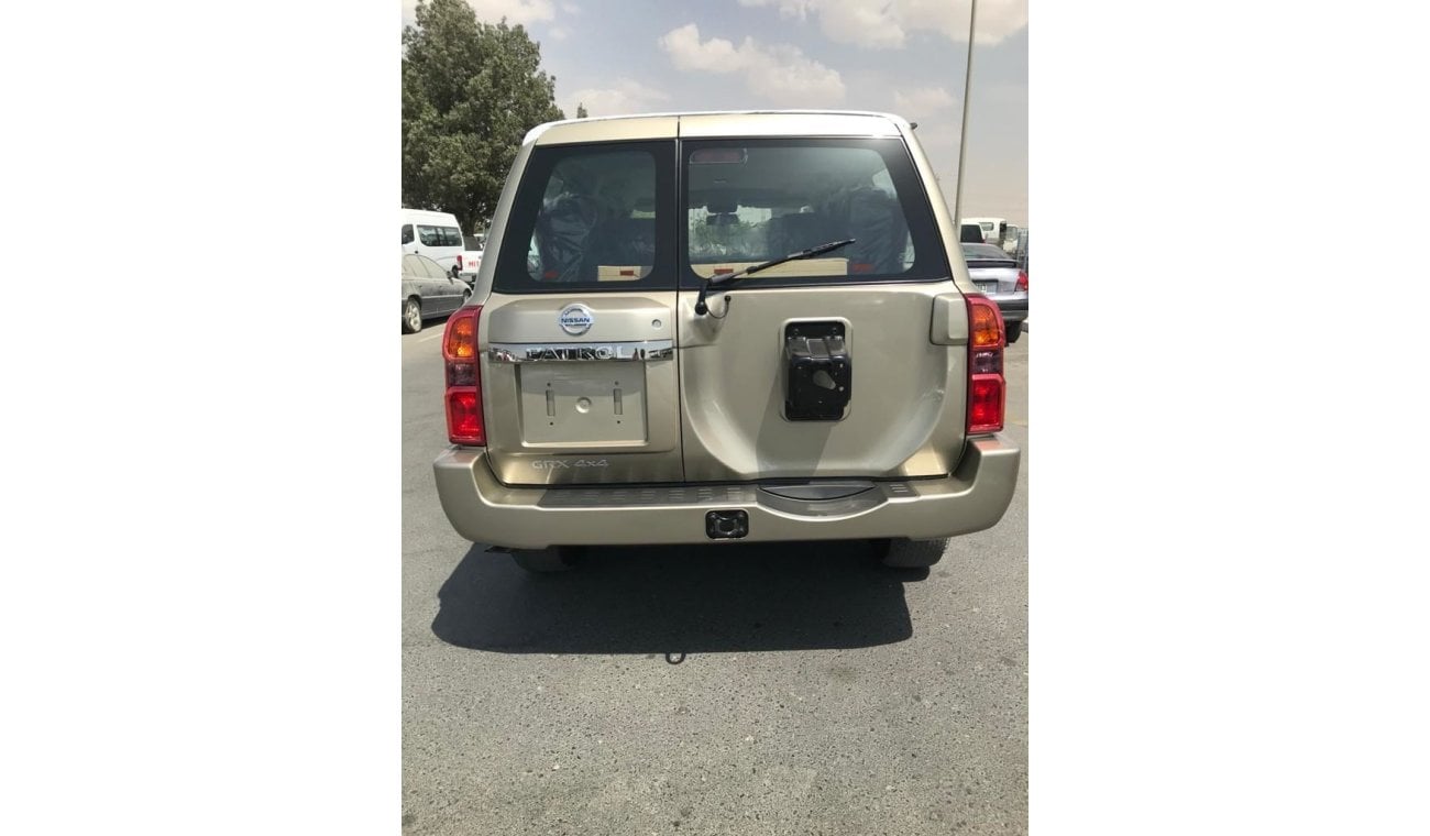 نيسان باترول سفاري Y61 4.8L Petrol GRX SPL Manual