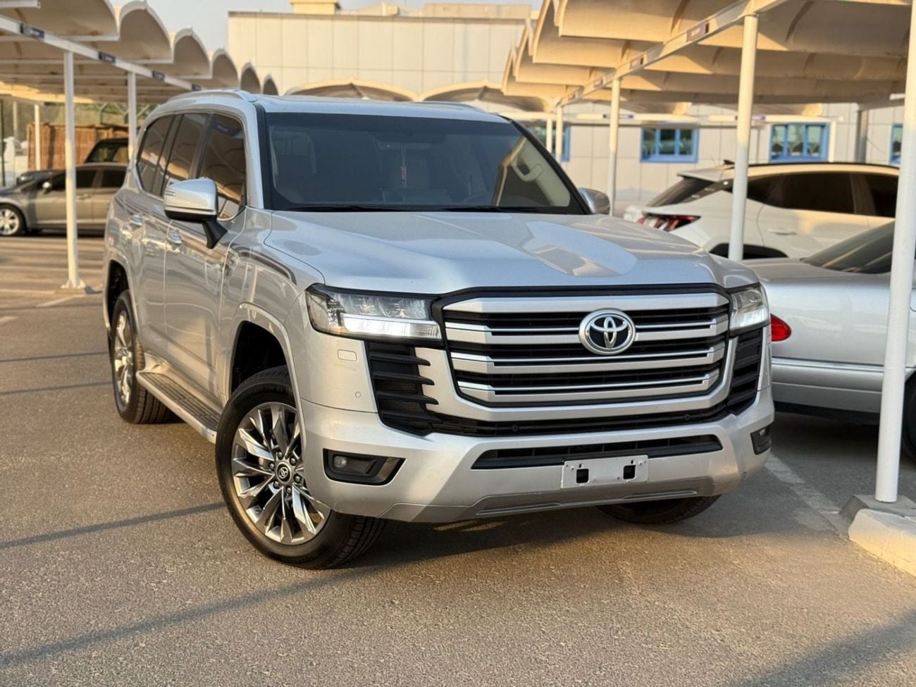 تويوتا لاند كروزر GXR2 3.3L