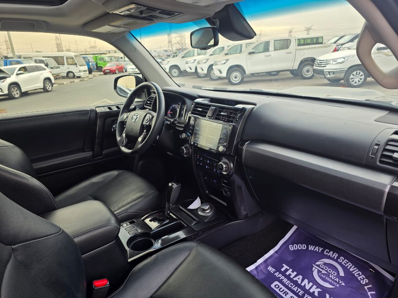 تويوتا Runner4 Nightshade Edition