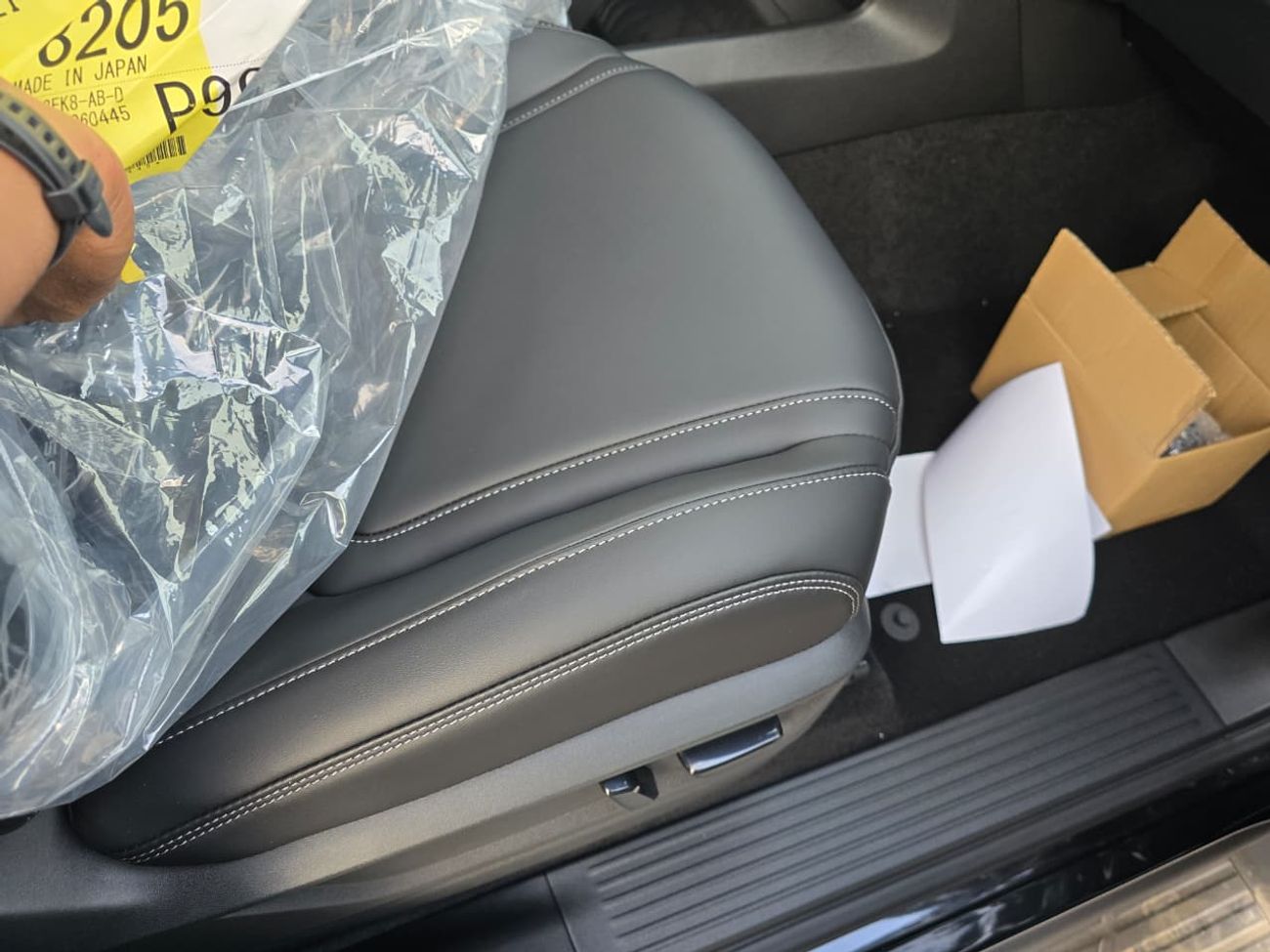 Nissan Patrol 3.8L SE PETROL A/T 7 SEATER