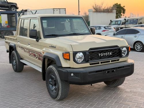 Toyota Land Cruiser Pick Up TOYOTA LAND CRUISER LC79 DC 4.0 MID option  2025
