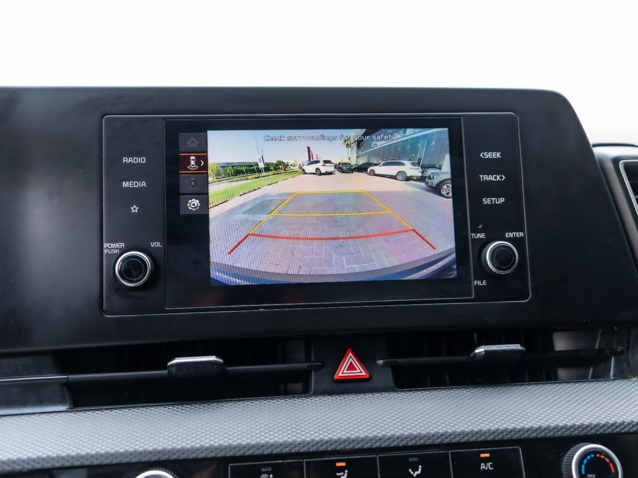 Kia Sportage LX 1.6L