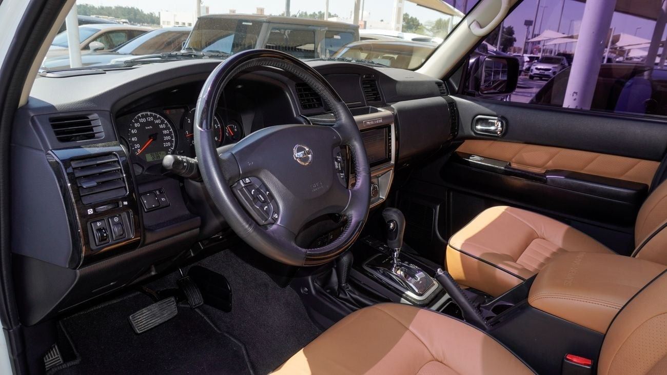 نيسان باترول سوبر سفاري