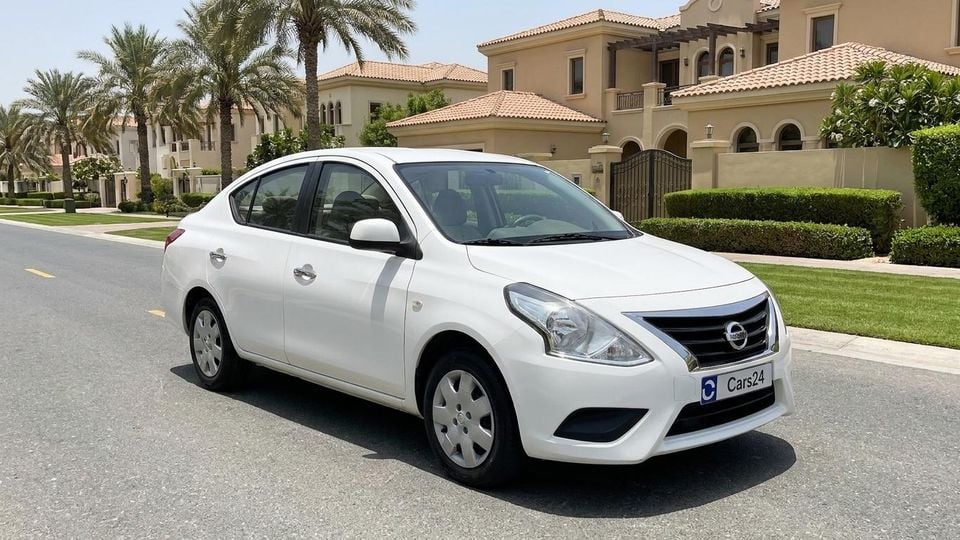 Nissan Sunny SV
