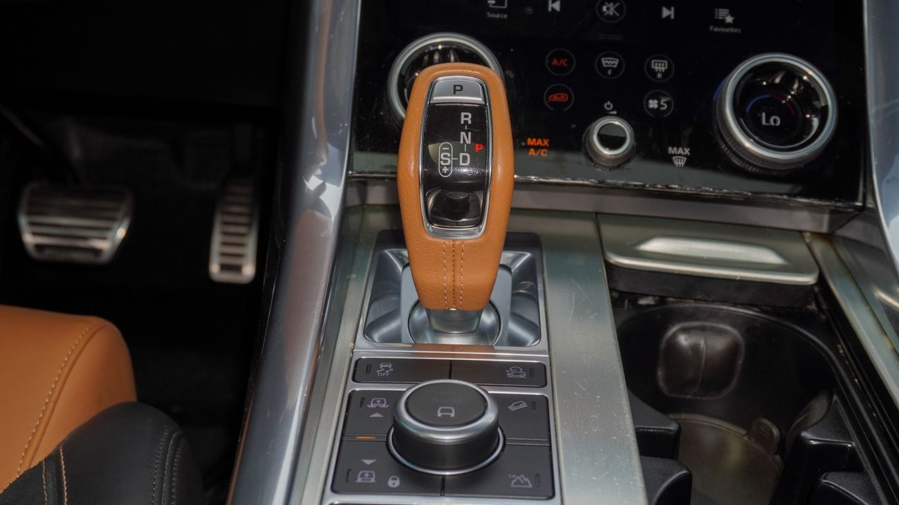 Land Rover Range Rover Sport SVR