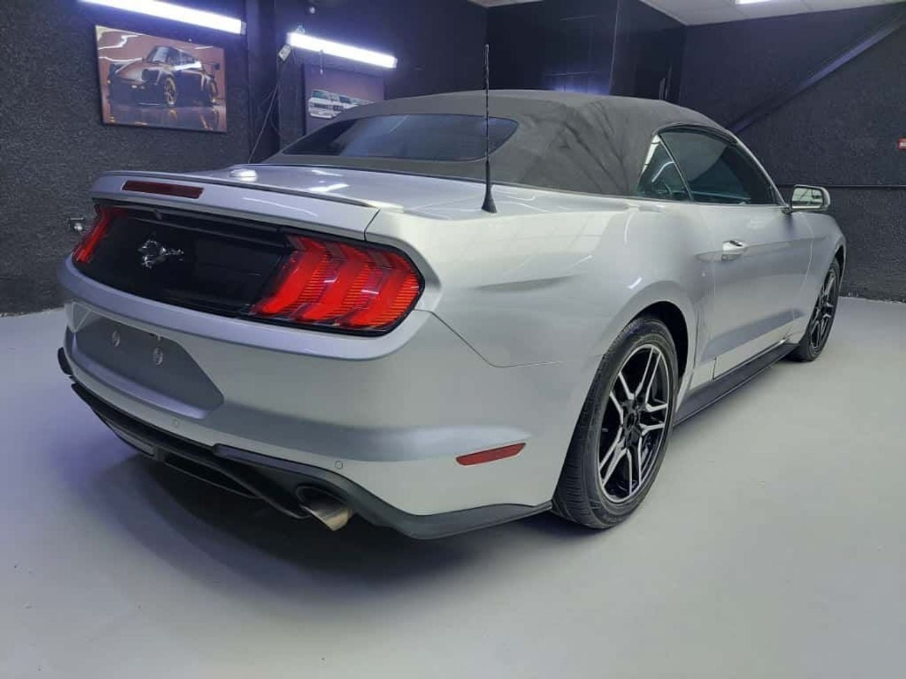 فورد موستانج ماك-إي Ford Mustang - EcoBoost Convertible | 2 Door Coupe
