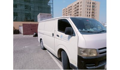 تويوتا هاياس hiace