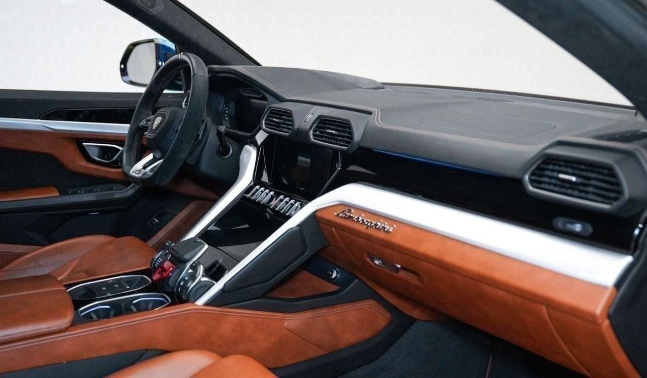 Lamborghini Urus 4.0 V8 - AED 11,730 P/M - Warranty till 11/2025
