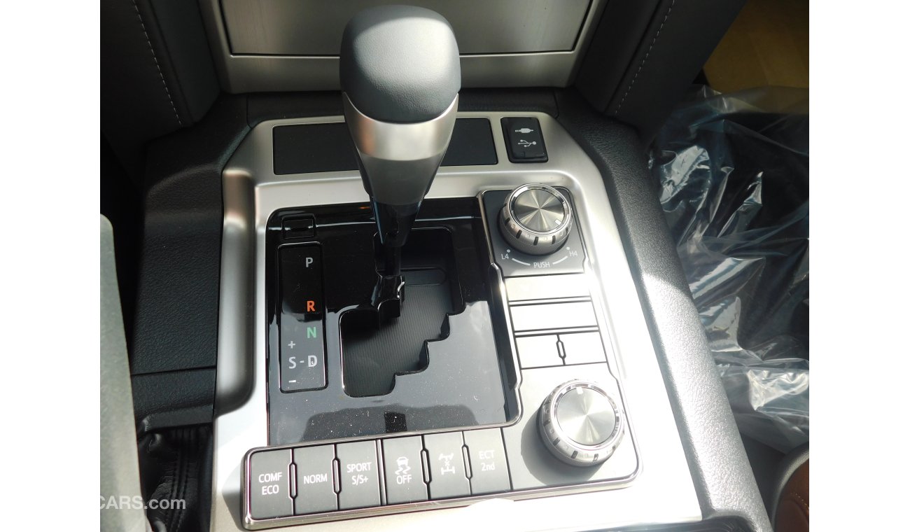 Toyota Land Cruiser 200 VX-E V8 5.7L PETROL AUTOMATIC GRAND TOURING