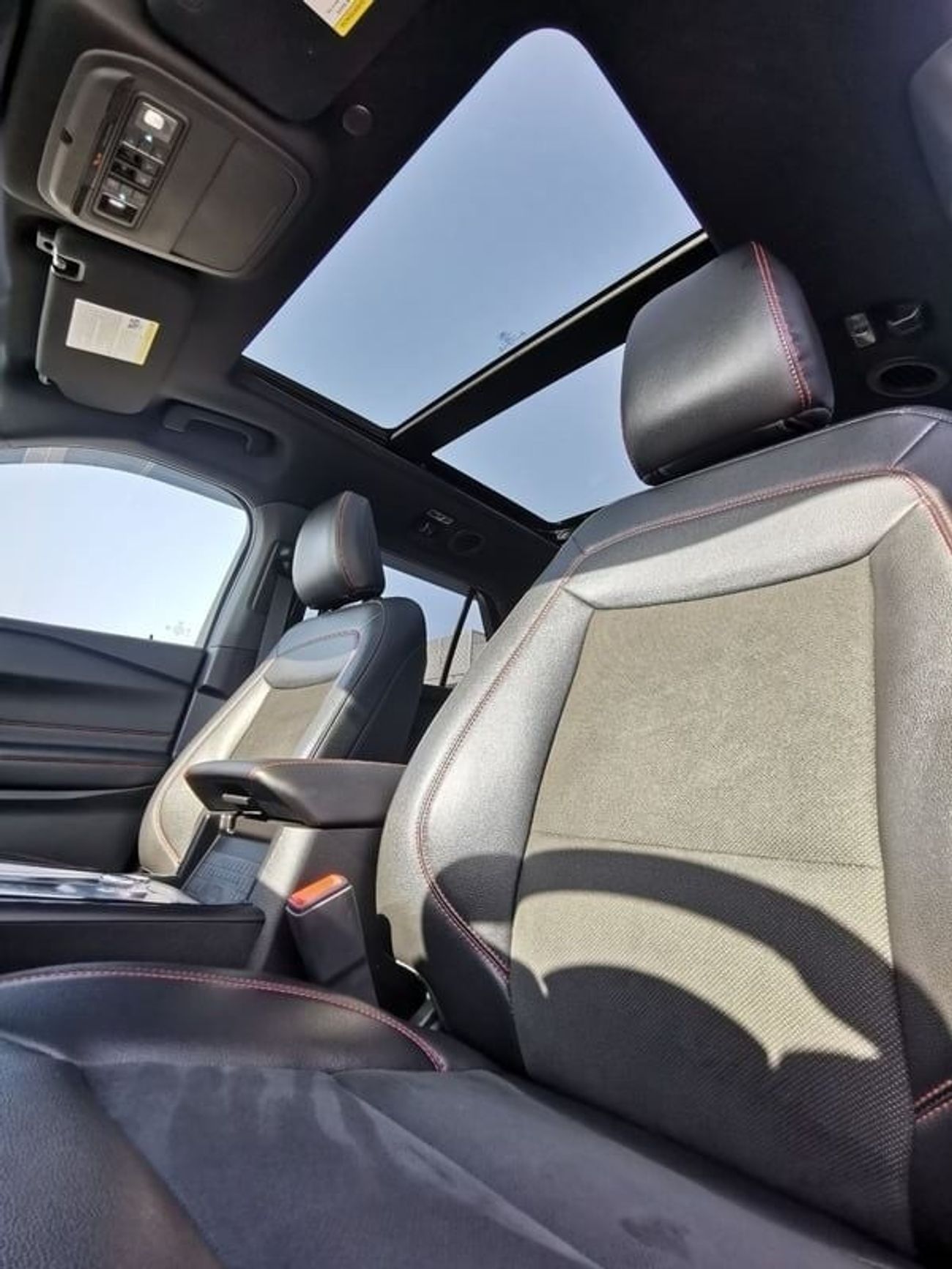 Ford Explorer Ford Explorer ST Line - 2023 - Grey