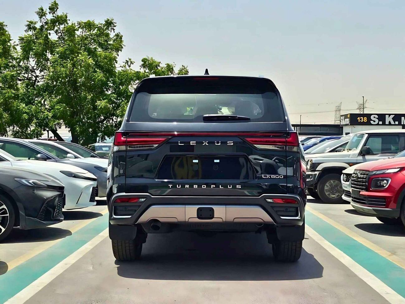 لكزس LX 600 TURBO PLUS / 3.5L V6 / POWER SEATS / 360* CAMERA/ SUNROOF / HIGH OPTION (CODE # LXTSO)