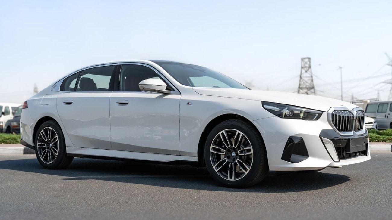 بي أم دبليو 530Li 2026 | BMW 5 SERIES 530LI LEADING M SPORT PACKAGE [ EXPORT ONLY ]
