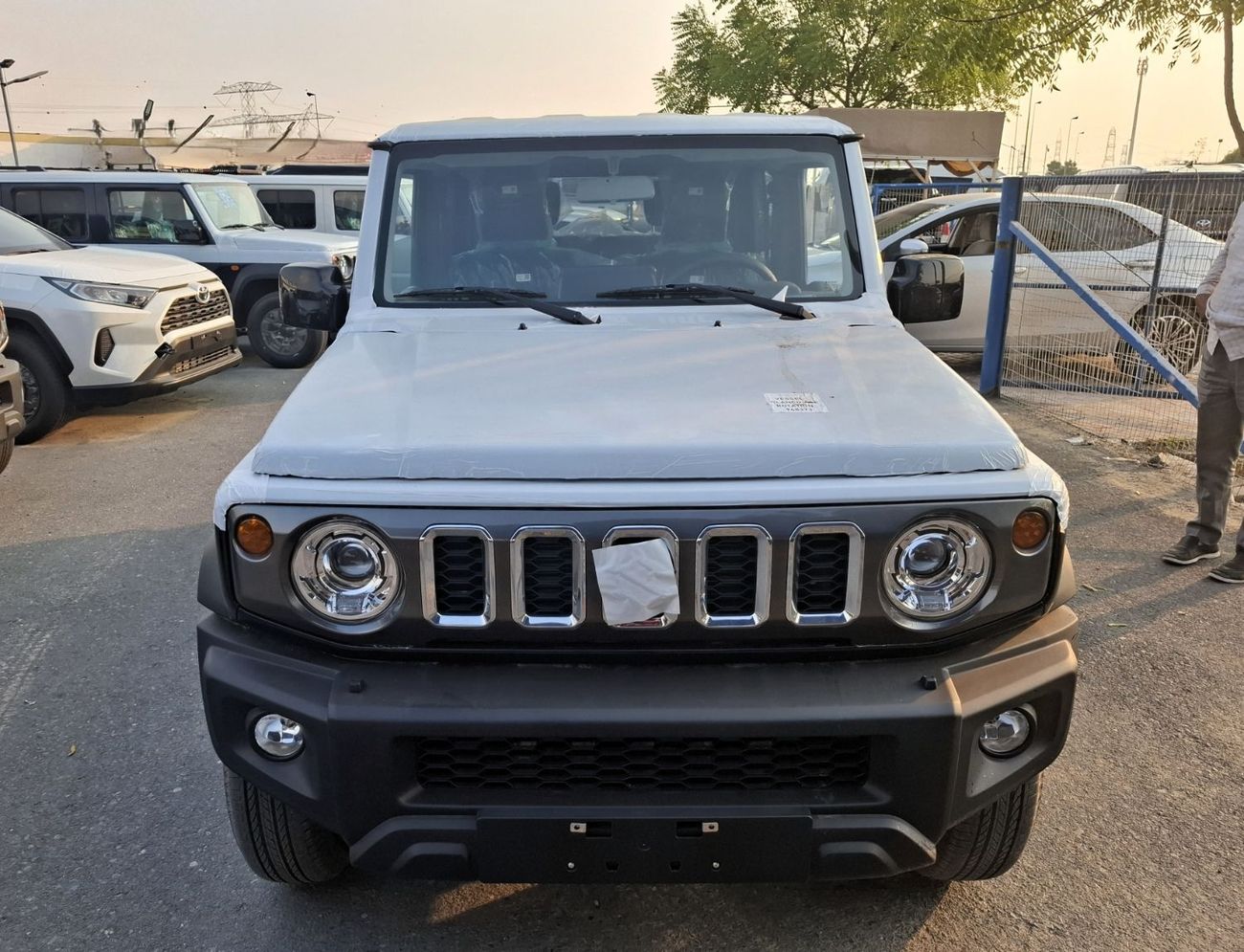 Suzuki Jimny Suzuki Jimny 1.5L 2026 AT Black Petrol