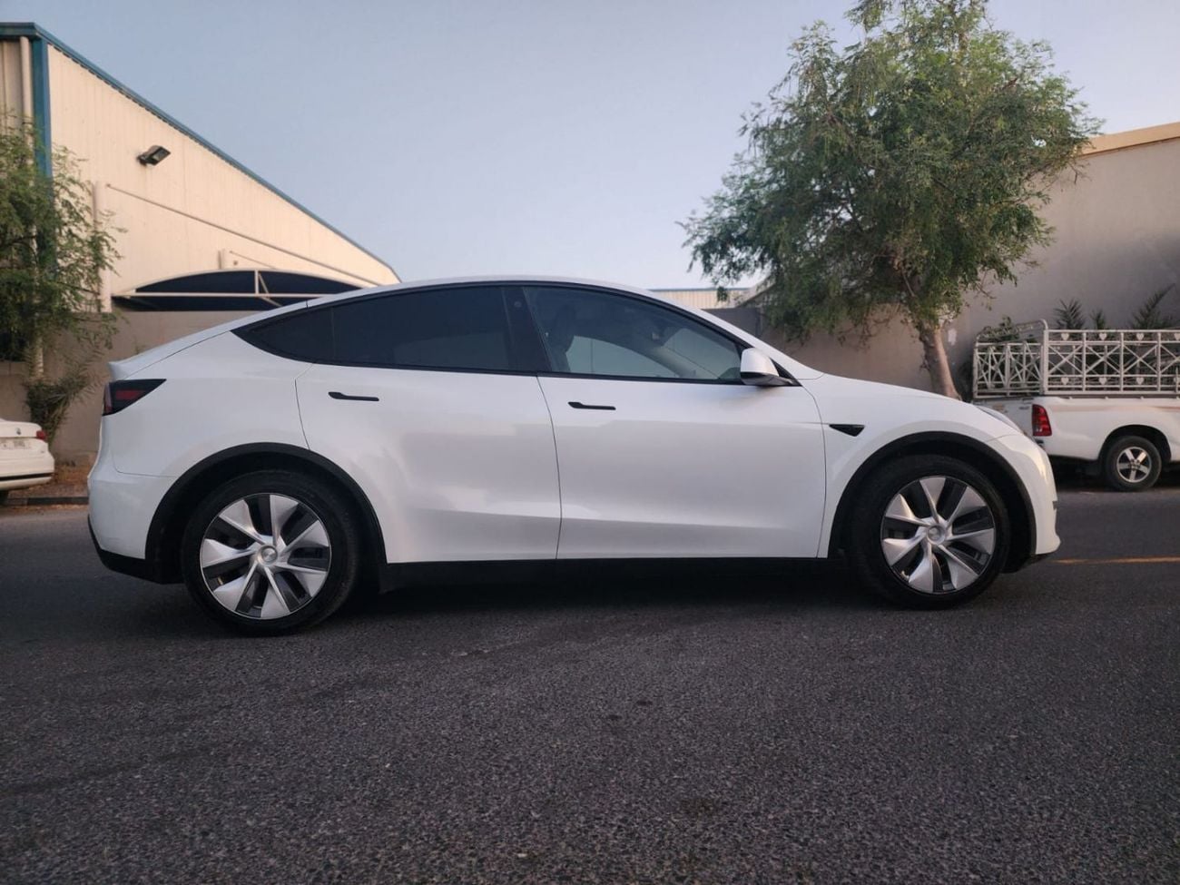 Tesla Model Y LONG RANGE