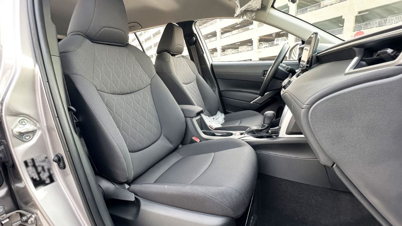 تويوتا كورولا كروس 65000 Corolla Cross petrol 1.5L AT MY2025 0KM