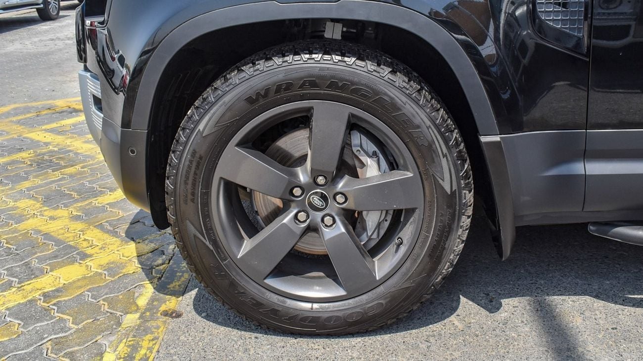 Land Rover Defender P400