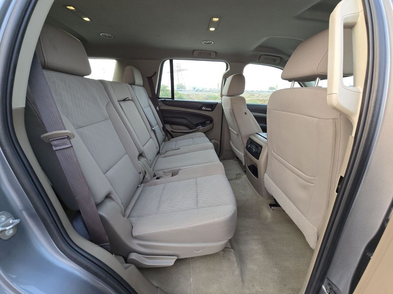 Chevrolet Tahoe LS 5.3L 4WD (8 Seater) CHEVROLET TAHOE LT 2018 GCC 2KEYS // PERFECT CONDITION