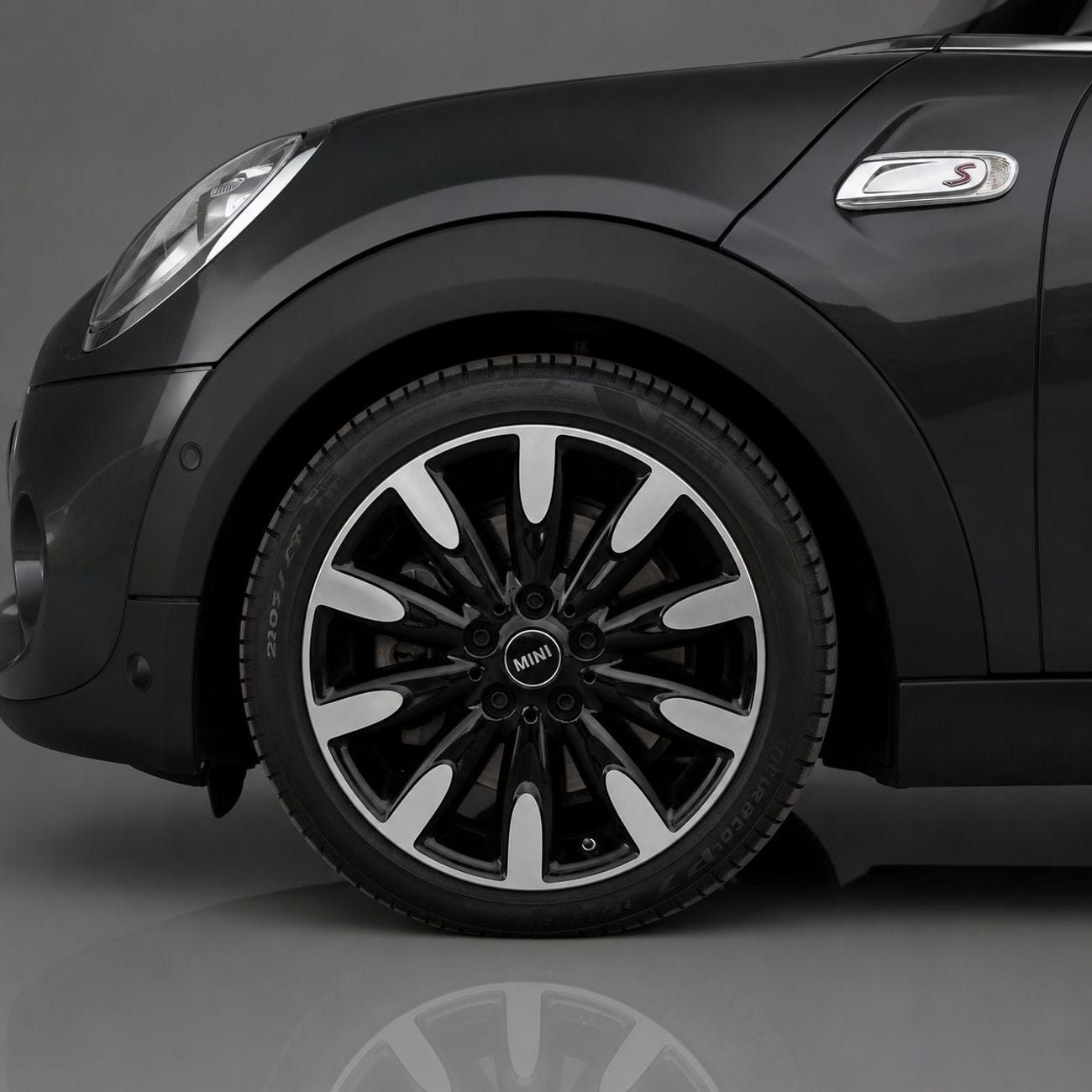 Mini Cooper S STANDARD AED 1,089 P.M • 0% Downpayment • MINI Cooper S • 1 Year Warranty