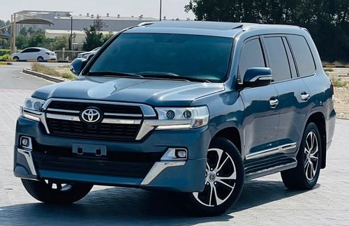 تويوتا لاند كروزر