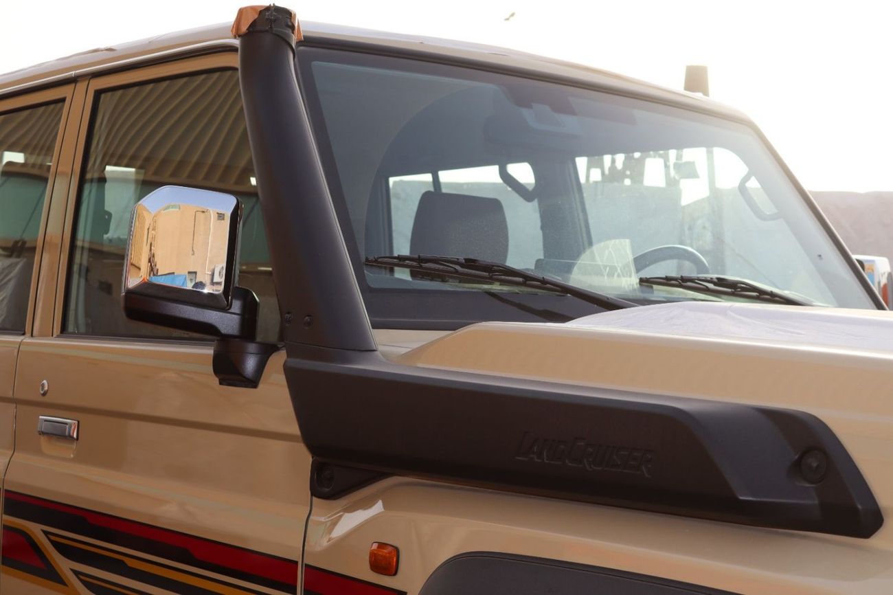 Toyota Land Cruiser Pick Up 2025 LAND CRUISER GRJ 79 4.0 V6 FULL **التصدير فقط خارج الخليج*****EXPORT ONLY