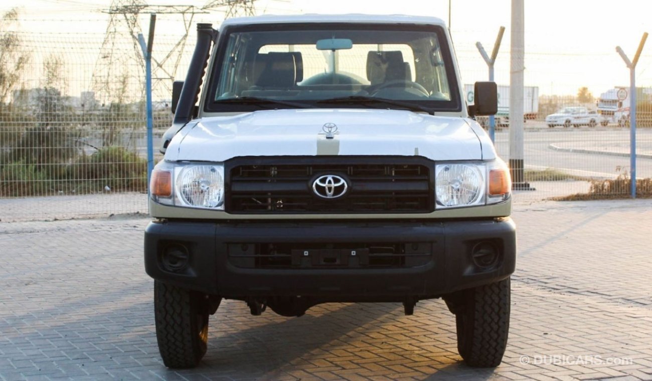 تويوتا لاند كروزر بيك آب LAND CRUISER LC79 DC 4.2L V6 DIESEL