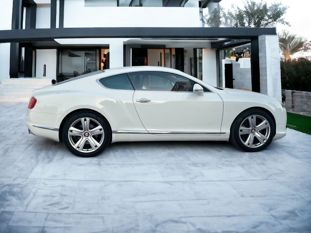 Bentley Continental GT FIRST OWNER | BENTLEY CONTINENTAL GT | 2015 | FSH | BRAND NEW CONDITION