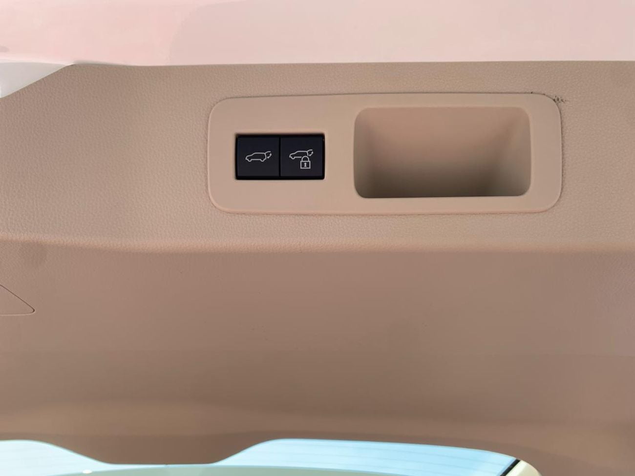 تويوتا لاند كروزر LAND CRUISER GXR 4.0L V6 PETROL GCC