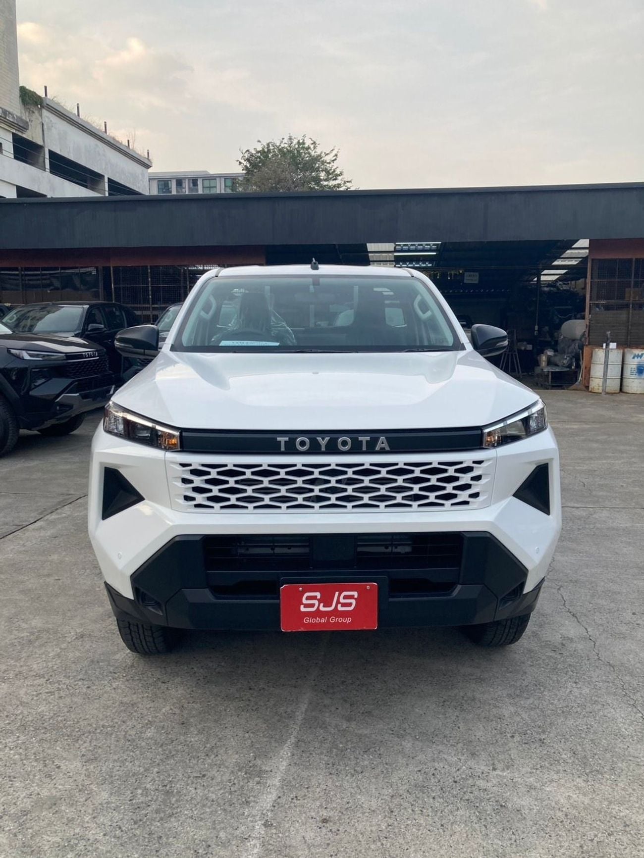 Toyota Hilux Toyota Hilux travo 2026 RHD diesel manual gear